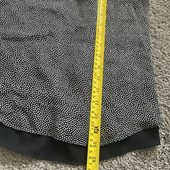 ALC Women's 8 Silk Black Sheer Lined Racerback‎ Tank Top White Tiny Dots Silk - Picture 9 of 12